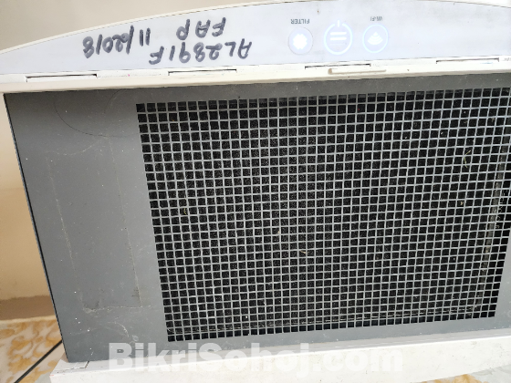 DEHUMIDIFIER
